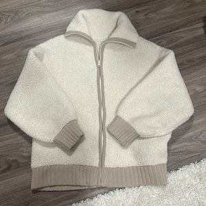 Aerie zip up